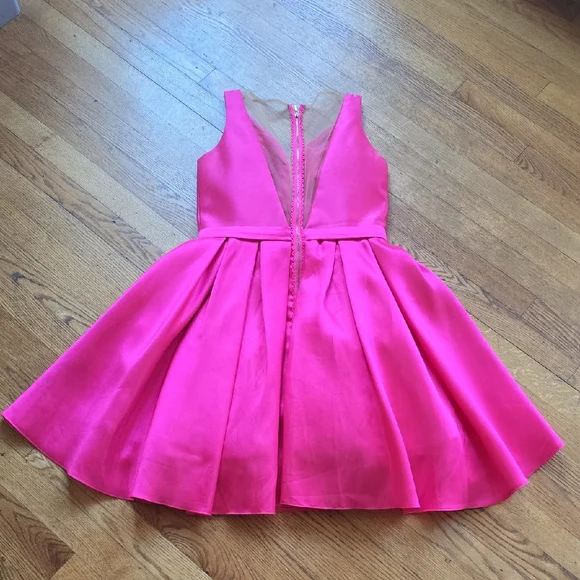 Sherri Hill Formal Dress - Picture 2 of 9